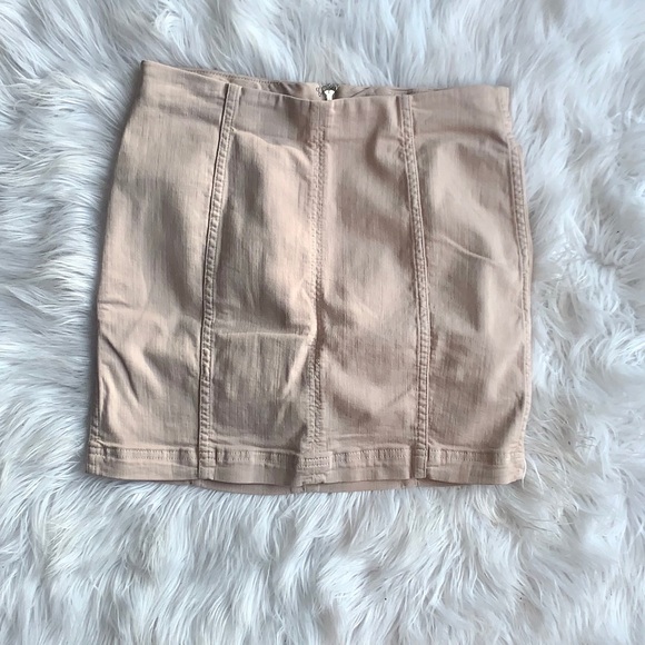 Free People blush zip skirt - Picture 2 of 5